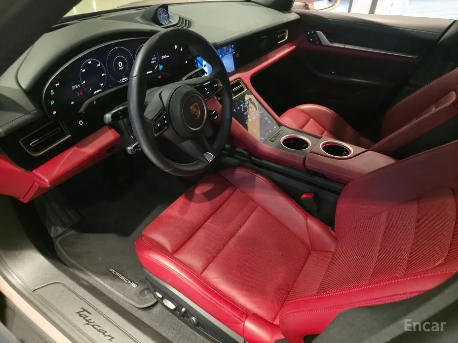 Фото 5 - Porsche Taycan