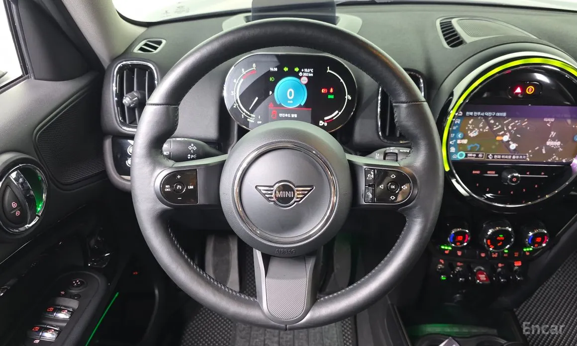 Фото 14 - Mini Countryman