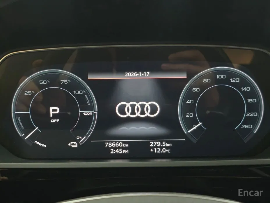 Фото 8 - Audi e-tron