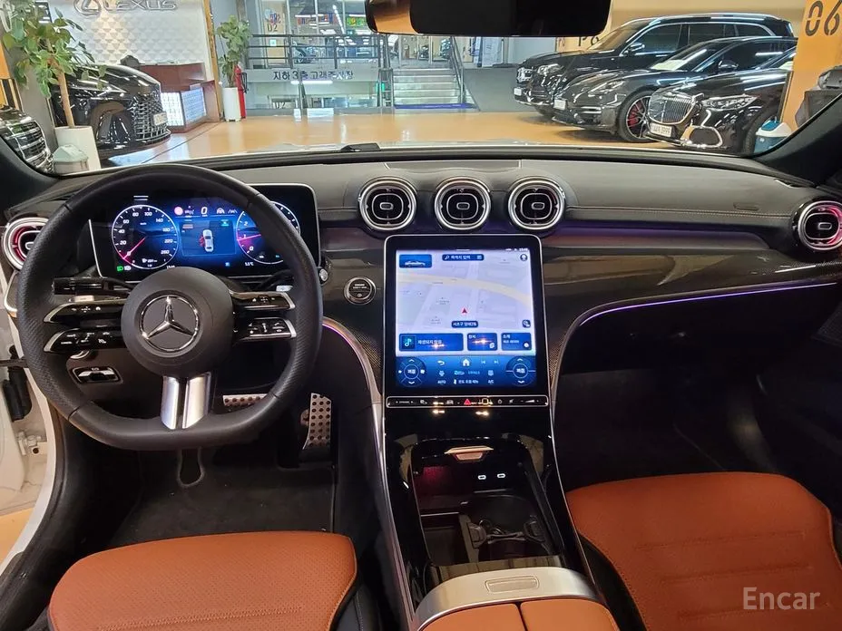 Фото 10 - Mercedes-Benz C-Class