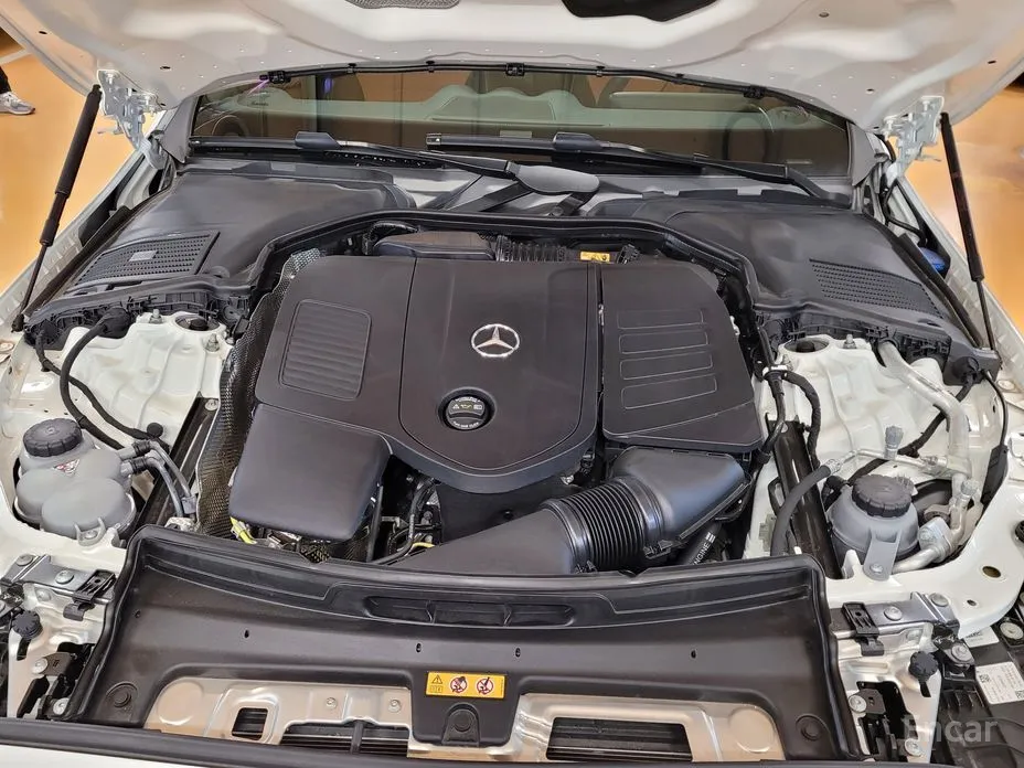 Фото 19 - Mercedes-Benz C-Class