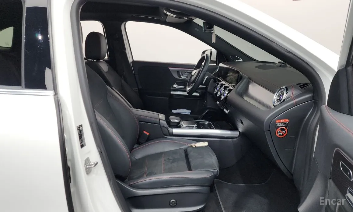 Фото 11 - Mercedes-Benz EQA