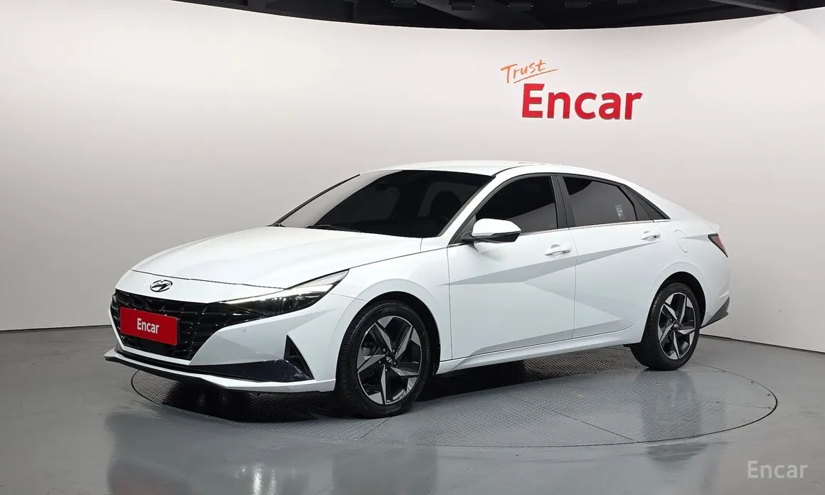 Фото 1 - Hyundai Avante