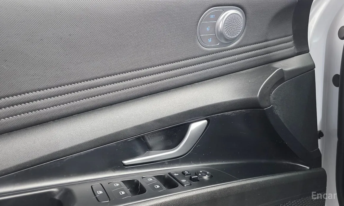 Фото 12 - Hyundai Avante