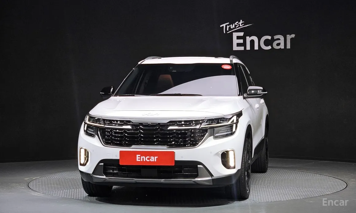 Фото 3 - Kia Seltos