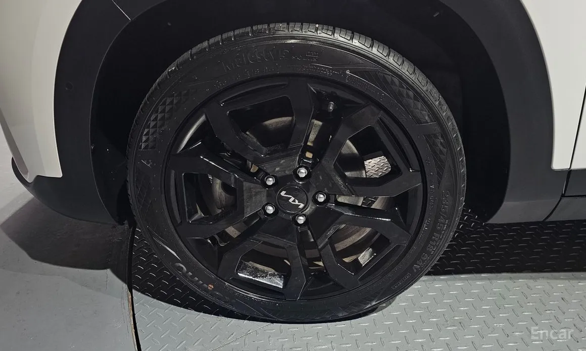 Фото 5 - Kia Seltos