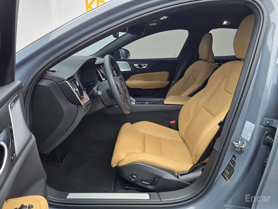 Фото 11 - Volvo S60