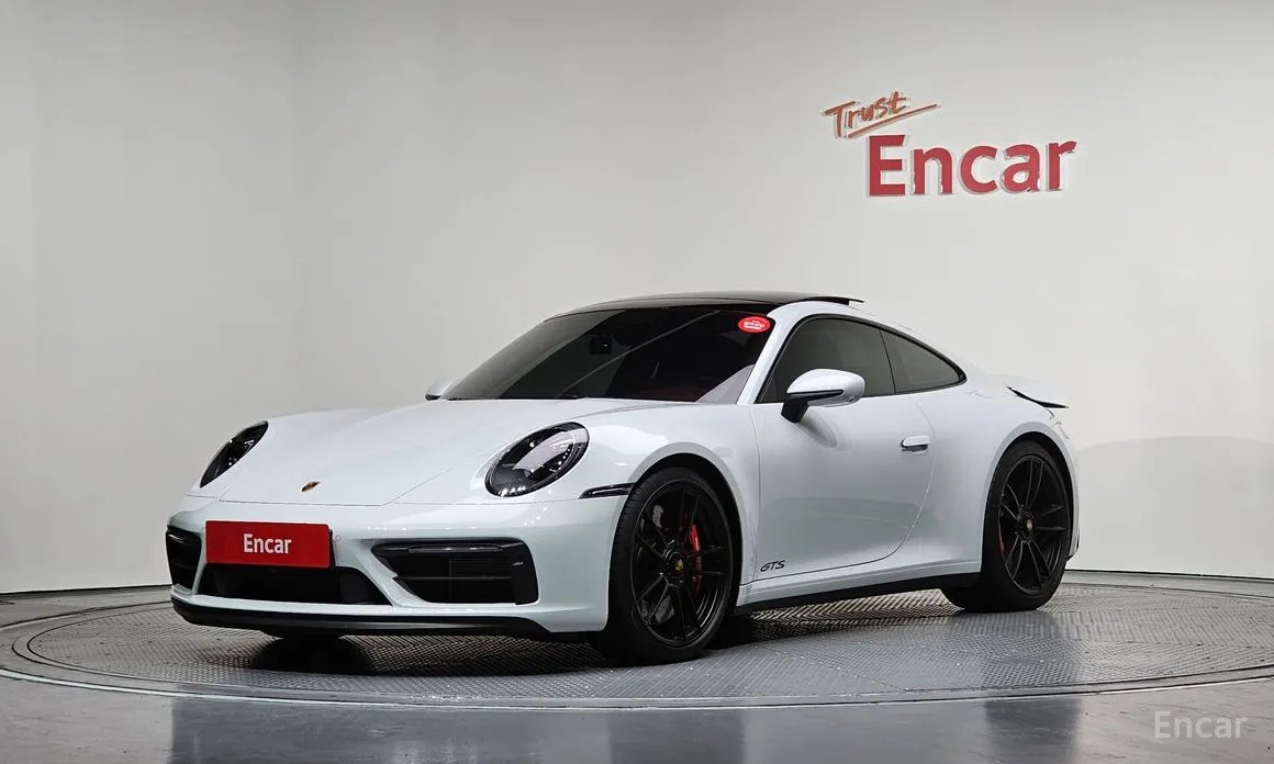 Фото 1 - Porsche 911