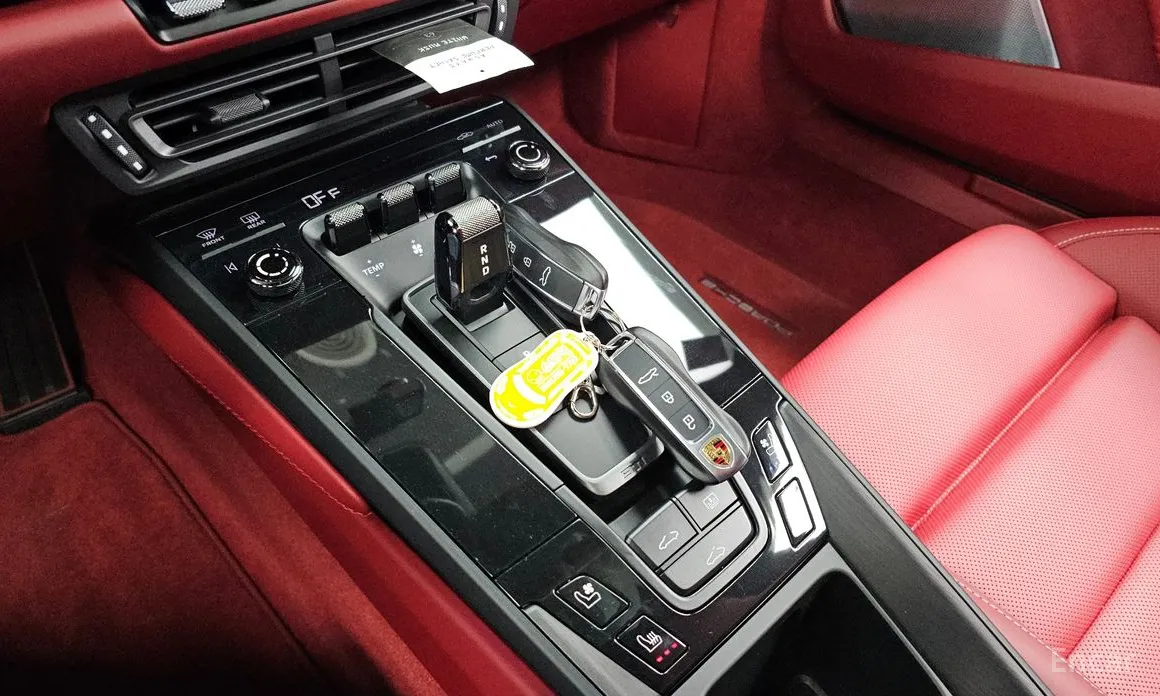 Фото 9 - Porsche 911