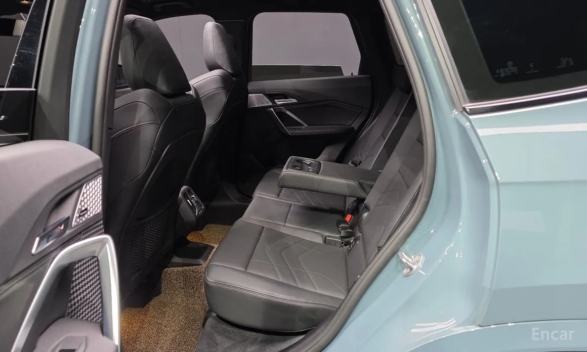 Фото 12 - BMW X1