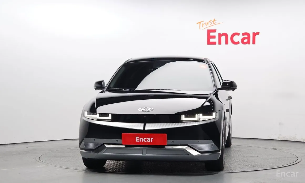 Фото 3 - Hyundai Ioniq 5