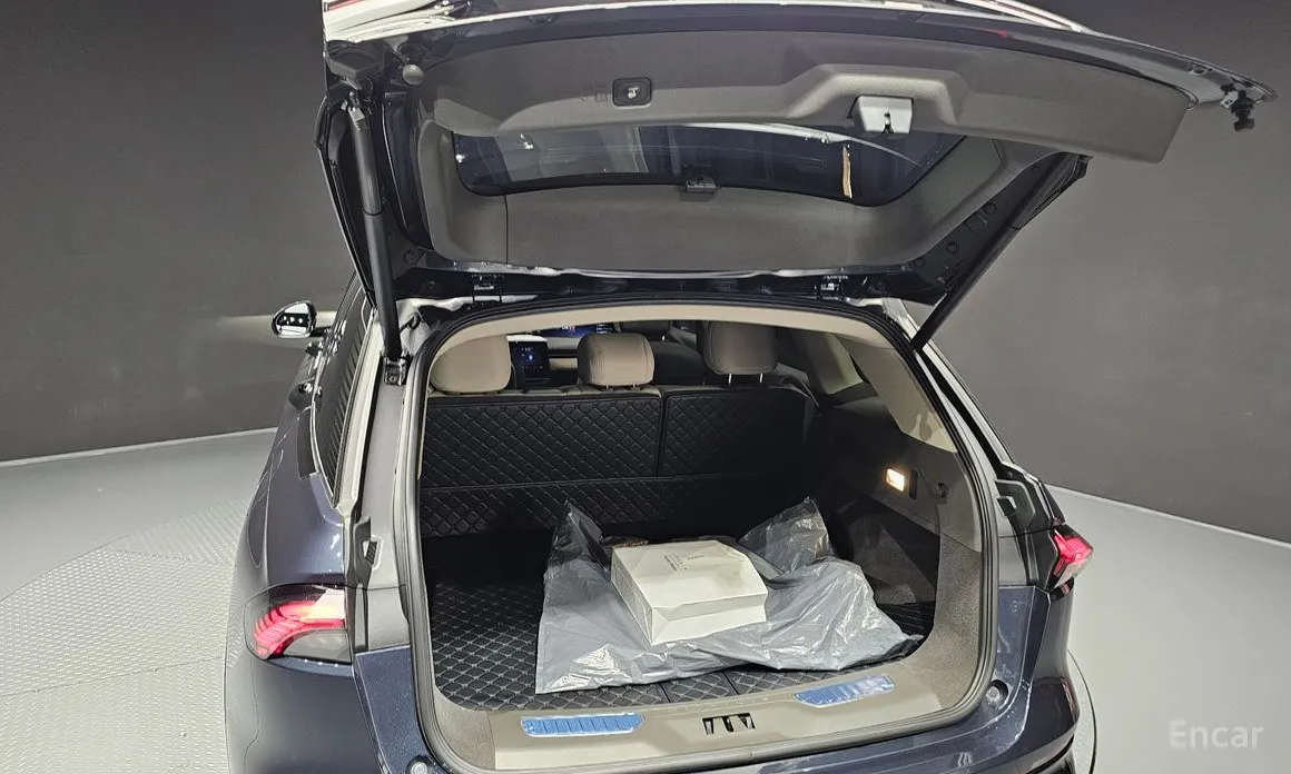 Фото 20 - Lincoln Nautilus