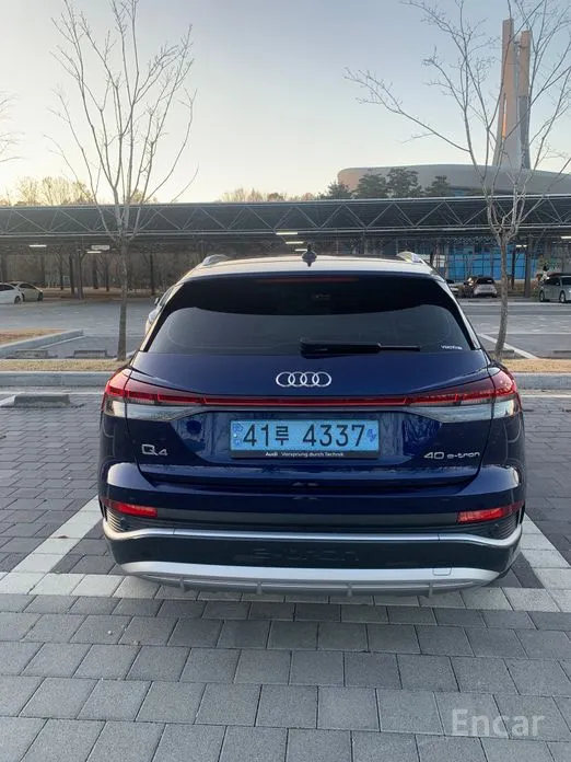 Фото 2 - Audi Q4 e-tron