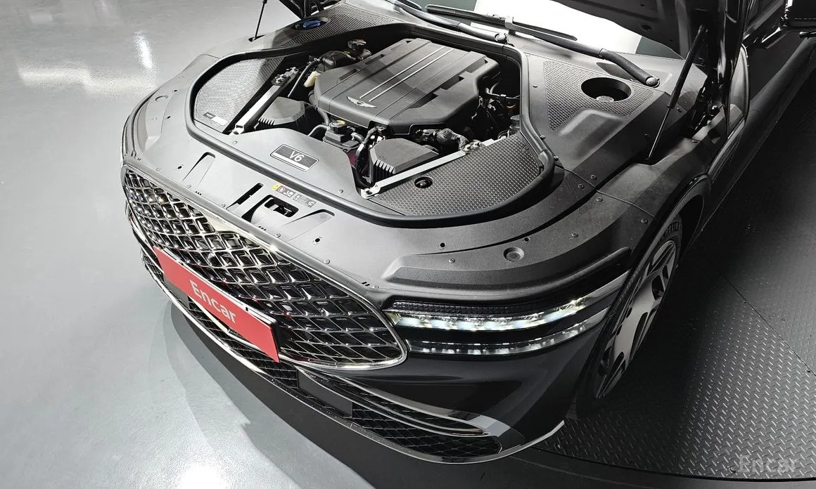 Фото 6 - Genesis G90