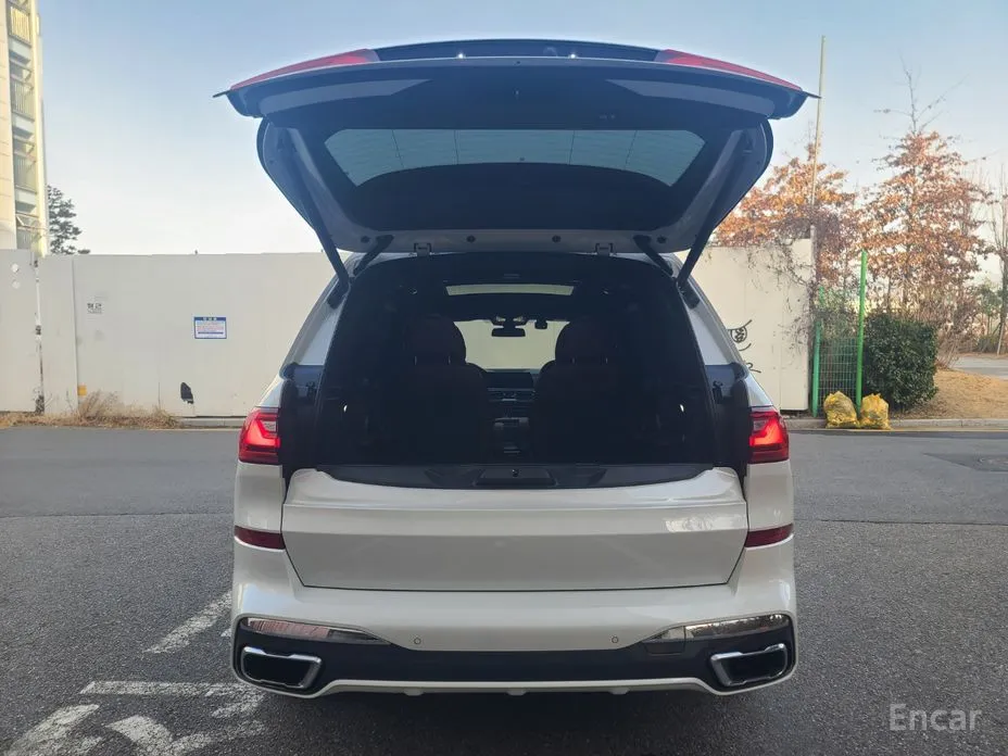 Фото 7 - BMW X7