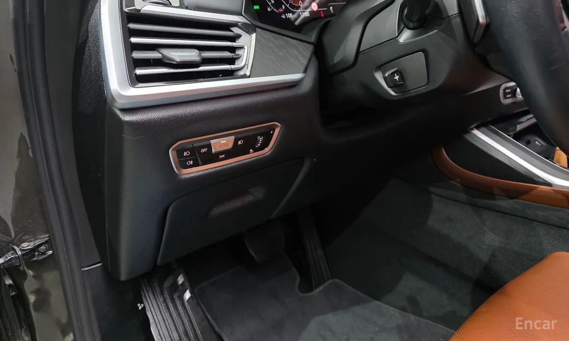 Фото 14 - BMW X7