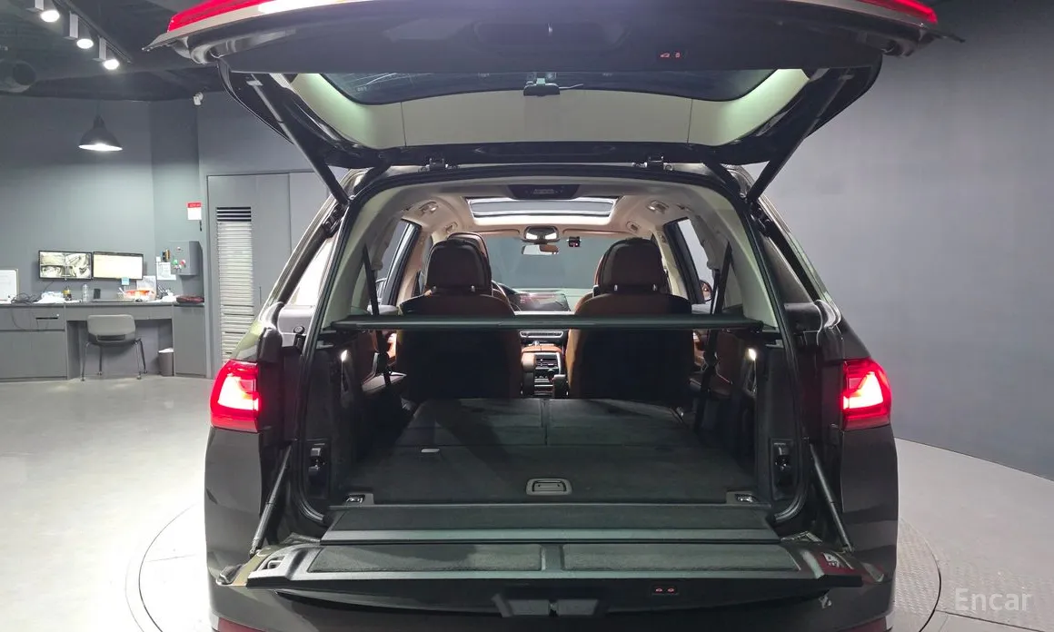 Фото 20 - BMW X7