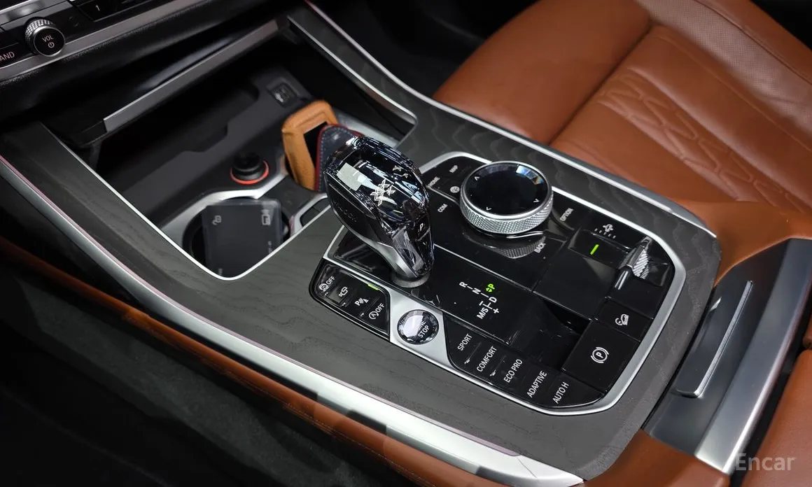 Фото 9 - BMW X7
