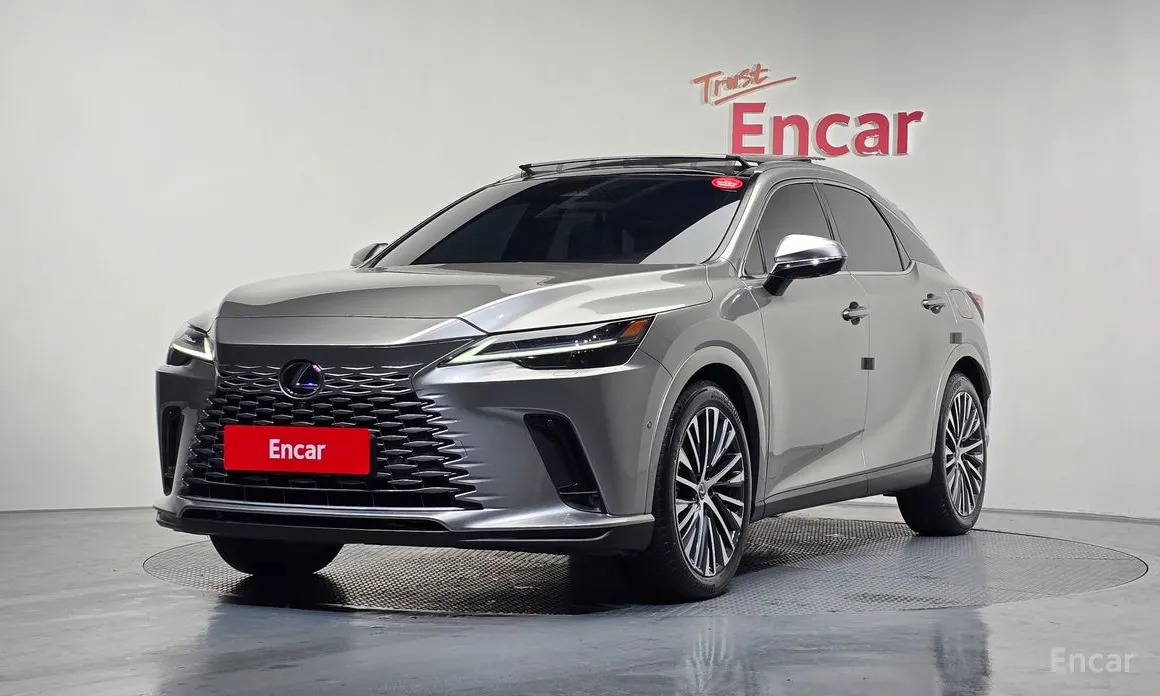 Фото 1 - Lexus RX