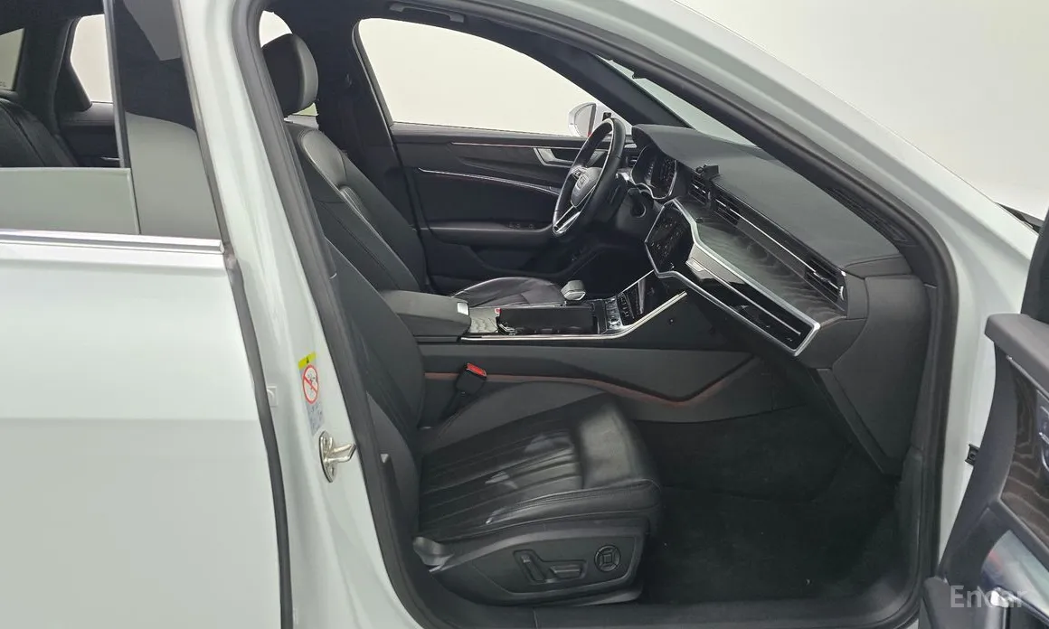 Фото 11 - Audi A6