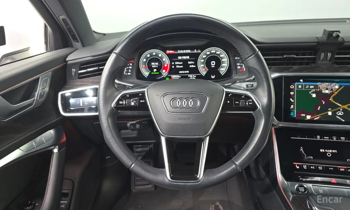 Фото 13 - Audi A6