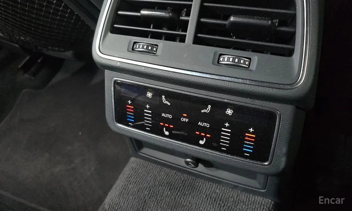 Фото 18 - Audi A6