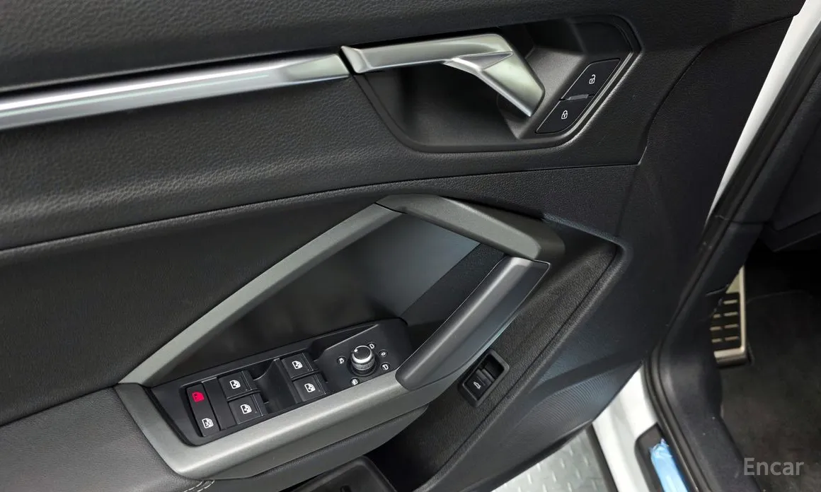 Фото 11 - Audi Q3