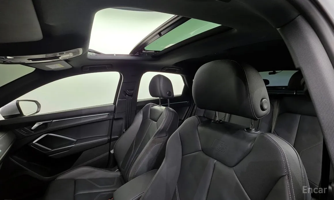 Фото 19 - Audi Q3