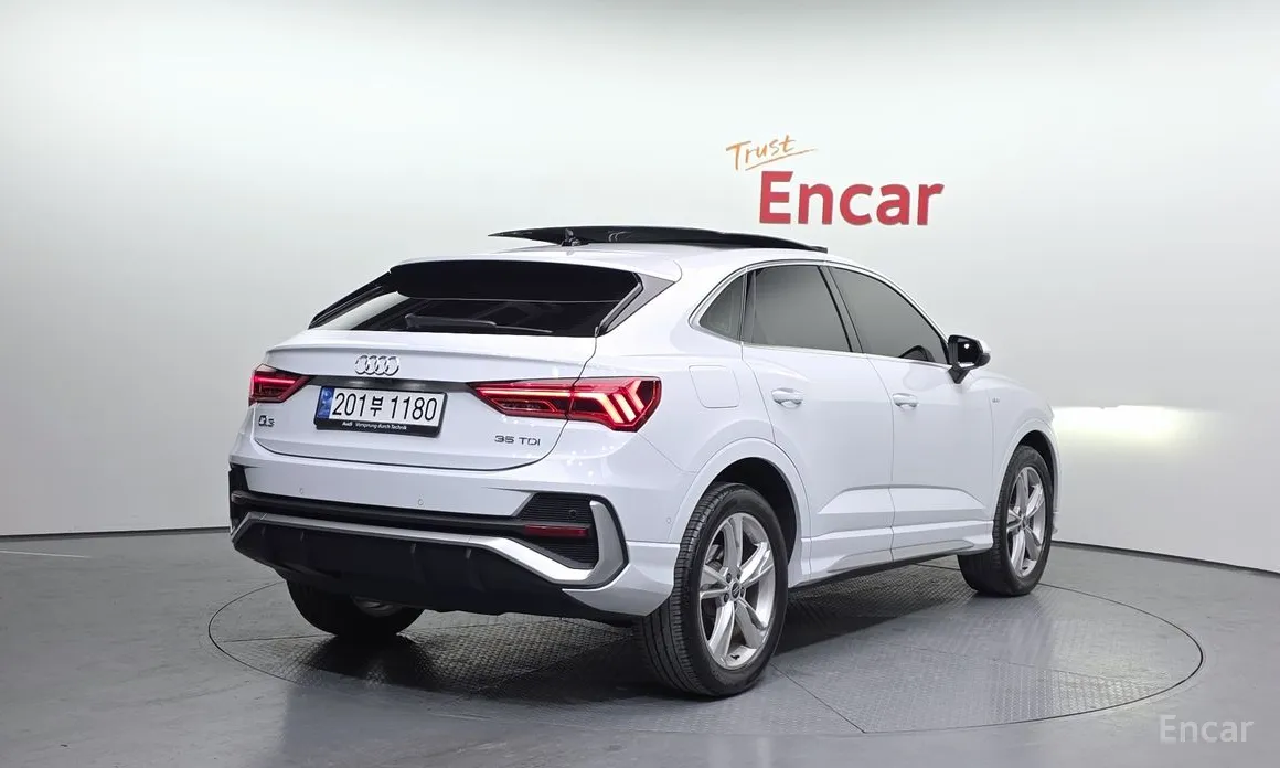 Фото 2 - Audi Q3