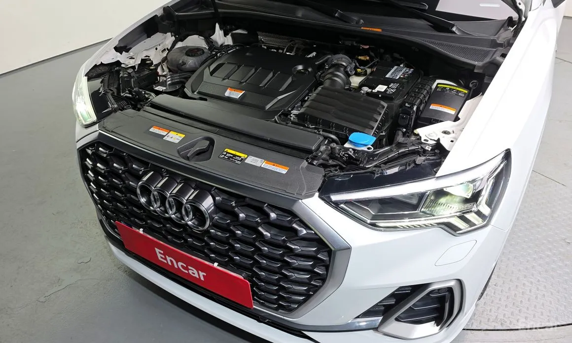 Фото 6 - Audi Q3