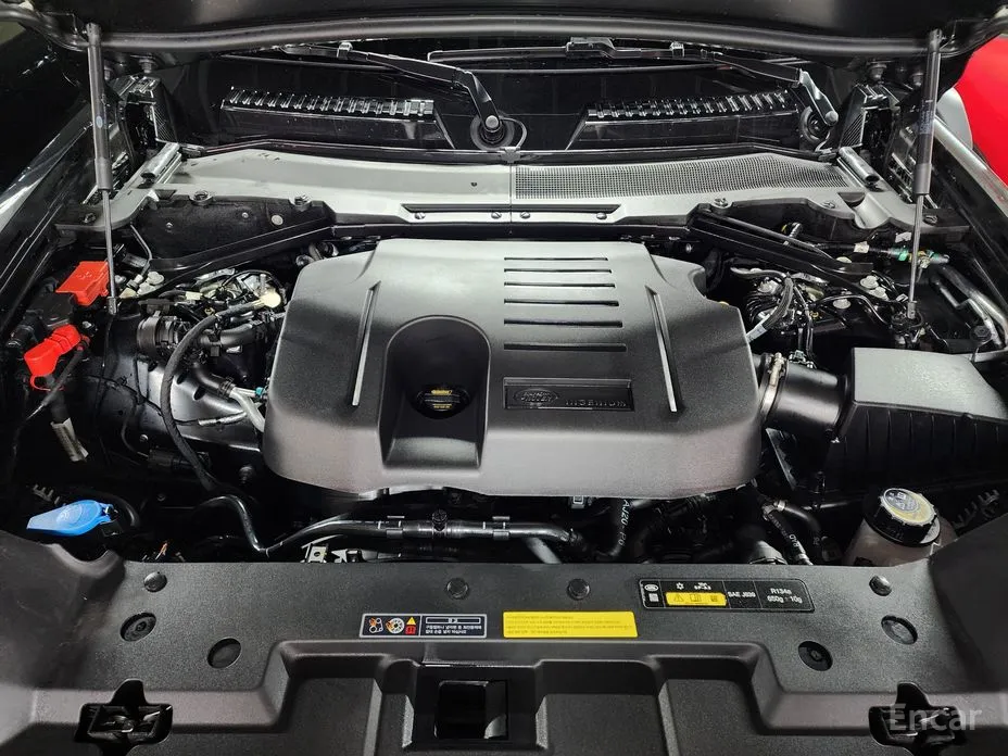 Фото 6 - Land Rover Defender