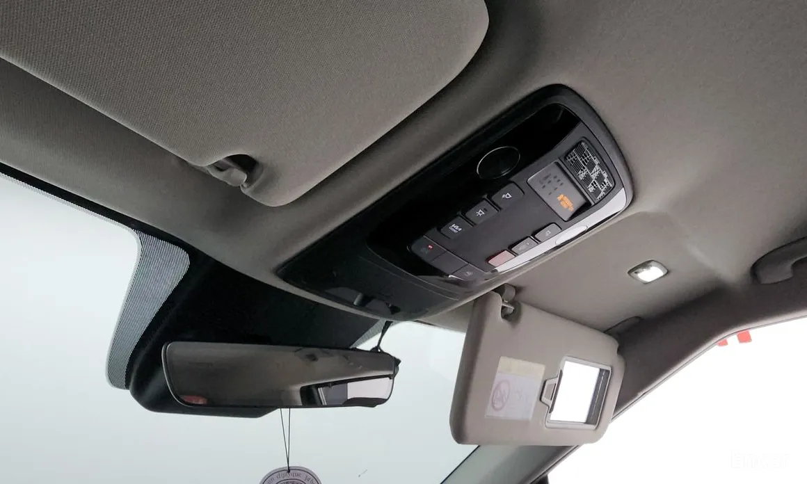 Фото 17 - Kia Carnival