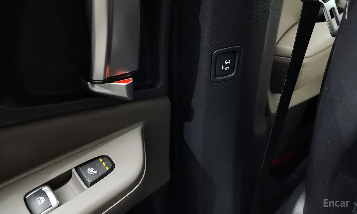 Фото 19 - Kia Carnival