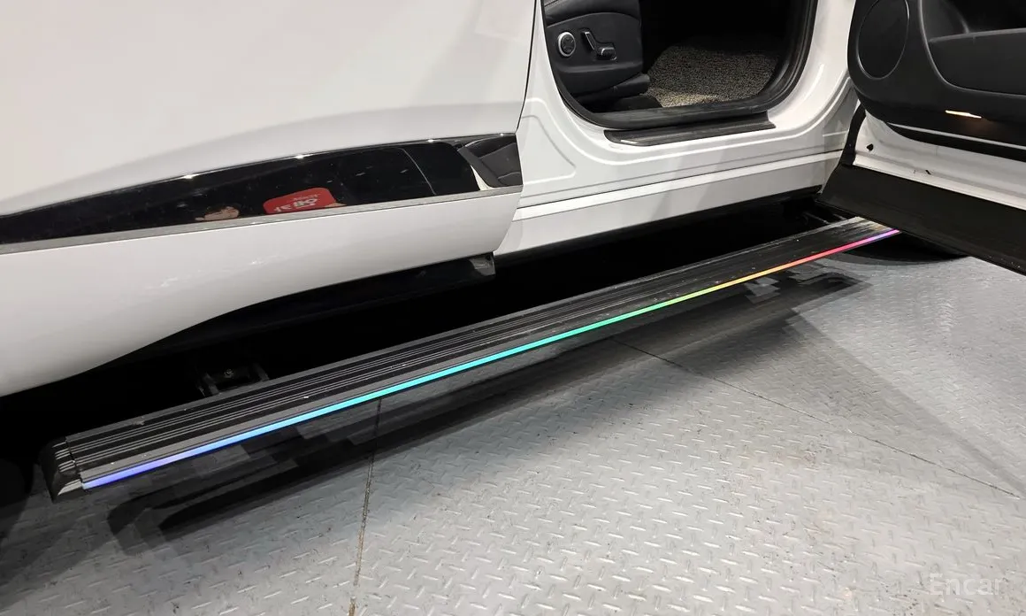 Фото 19 - Genesis GV80