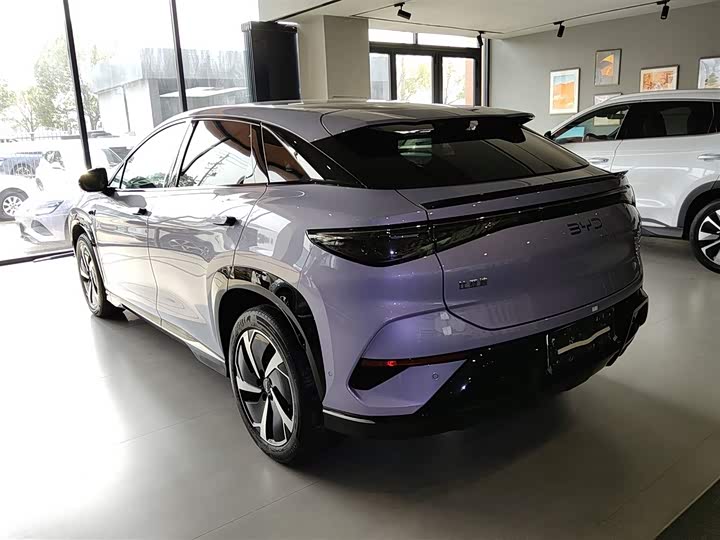 Фото 5 - BYD Sea Lion 07 EV