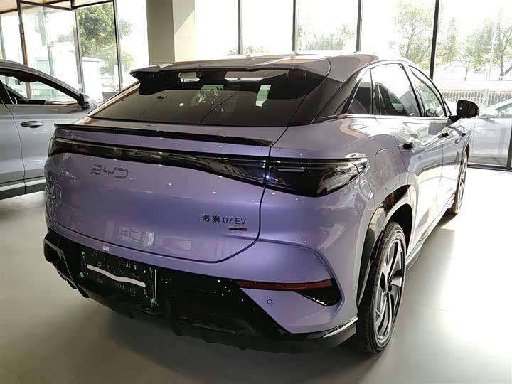 Фото 8 - BYD Sea Lion 07 EV