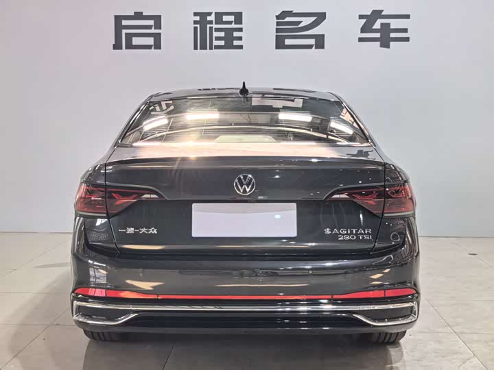 Фото 5 - Volkswagen Sagitar L
