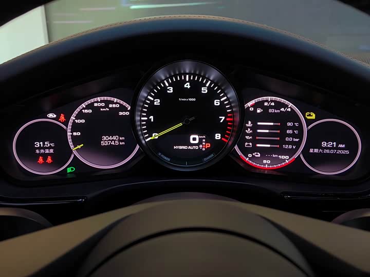 Фото 7 - Porsche Panamera Hybrid