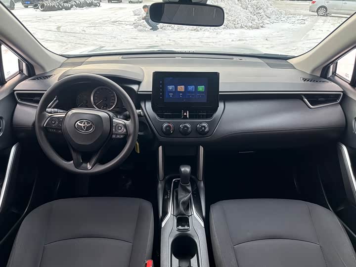 Фото 8 - Toyota Corolla Cross