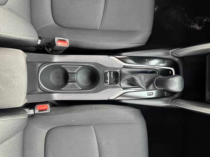 Фото 9 - Toyota Corolla Cross