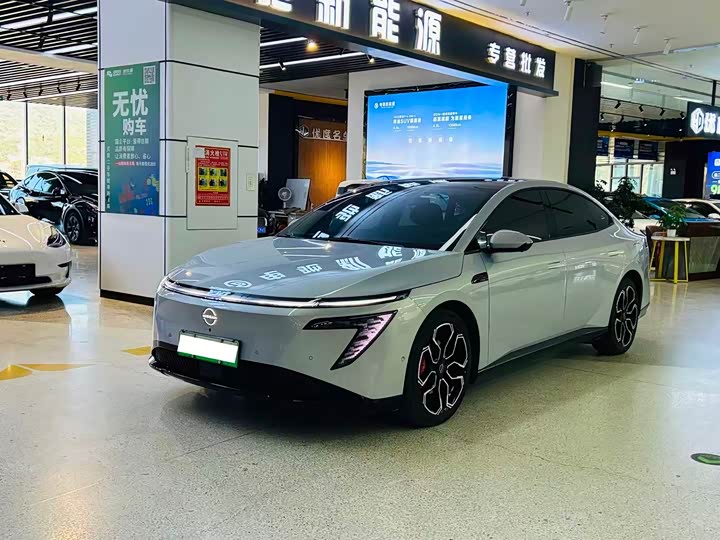 Фото 1 - Nissan N7