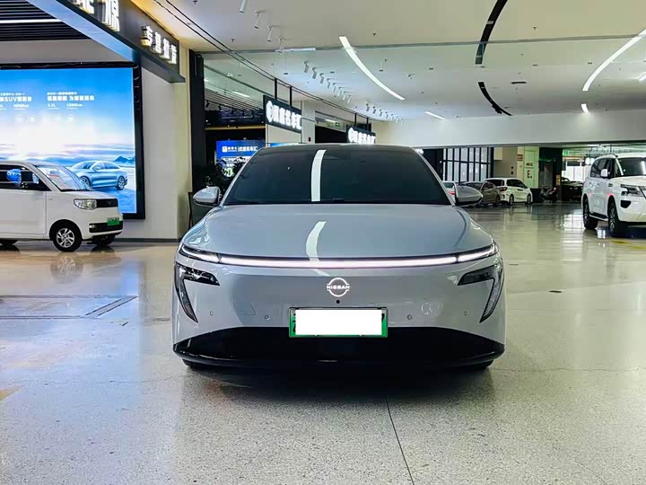 Фото 2 - Nissan N7