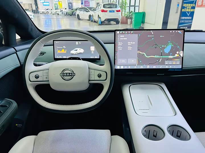 Фото 8 - Nissan N7