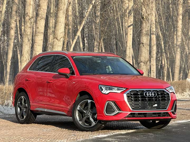 Фото 3 - Audi Q3