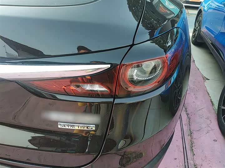 Фото 8 - Mazda CX-4