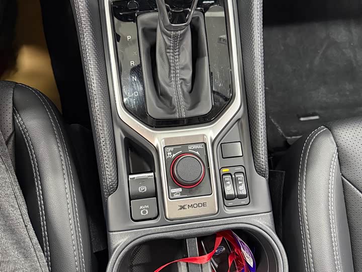 Фото 8 - Subaru Forester