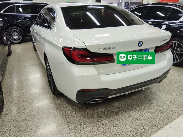 Фото 5 - BMW 5 Series