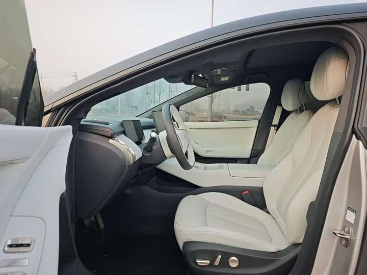 Фото 4 - XPeng F57