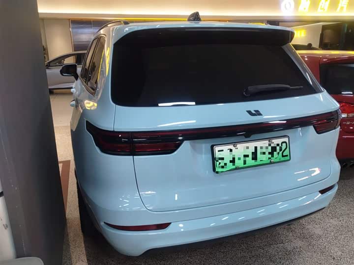 Фото 5 - LiXiang One