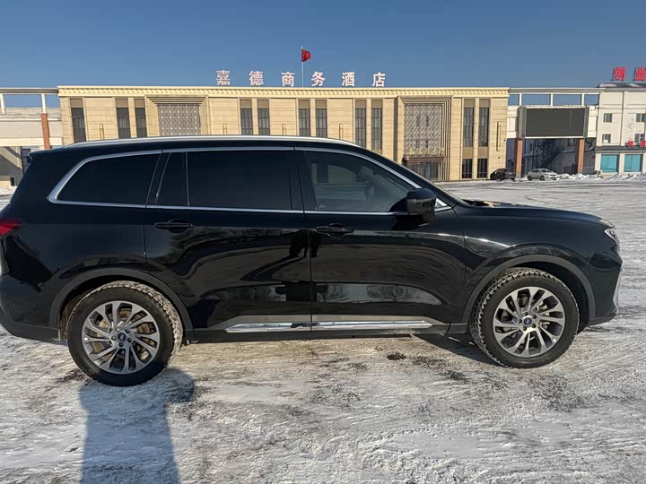 Фото 4 - Ford Equator